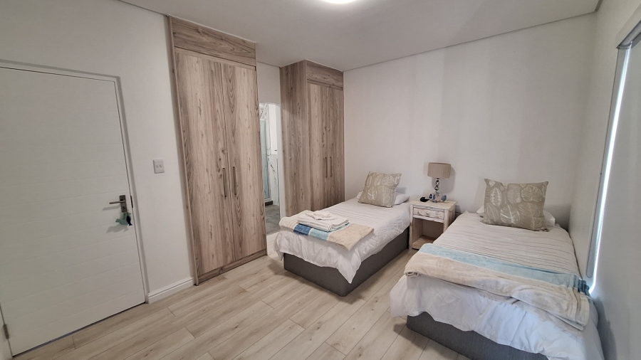 3 Bedroom Property for Sale in Dwarskersbos Western Cape